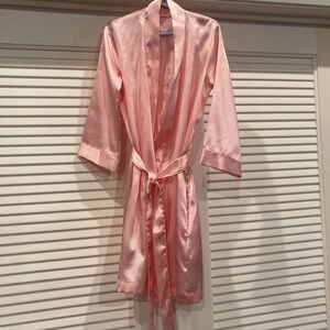 Elegant Pink Satin Robe little girls flower girl